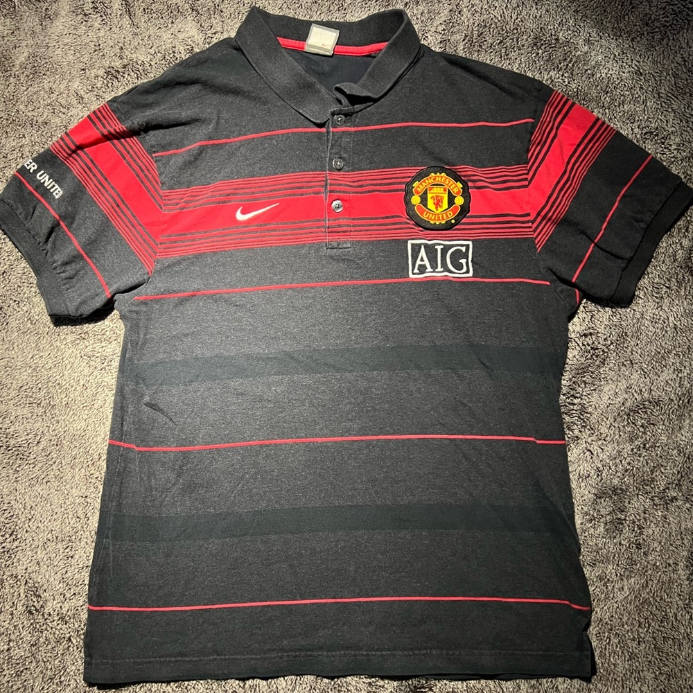 VTG Nike Man United polo tee